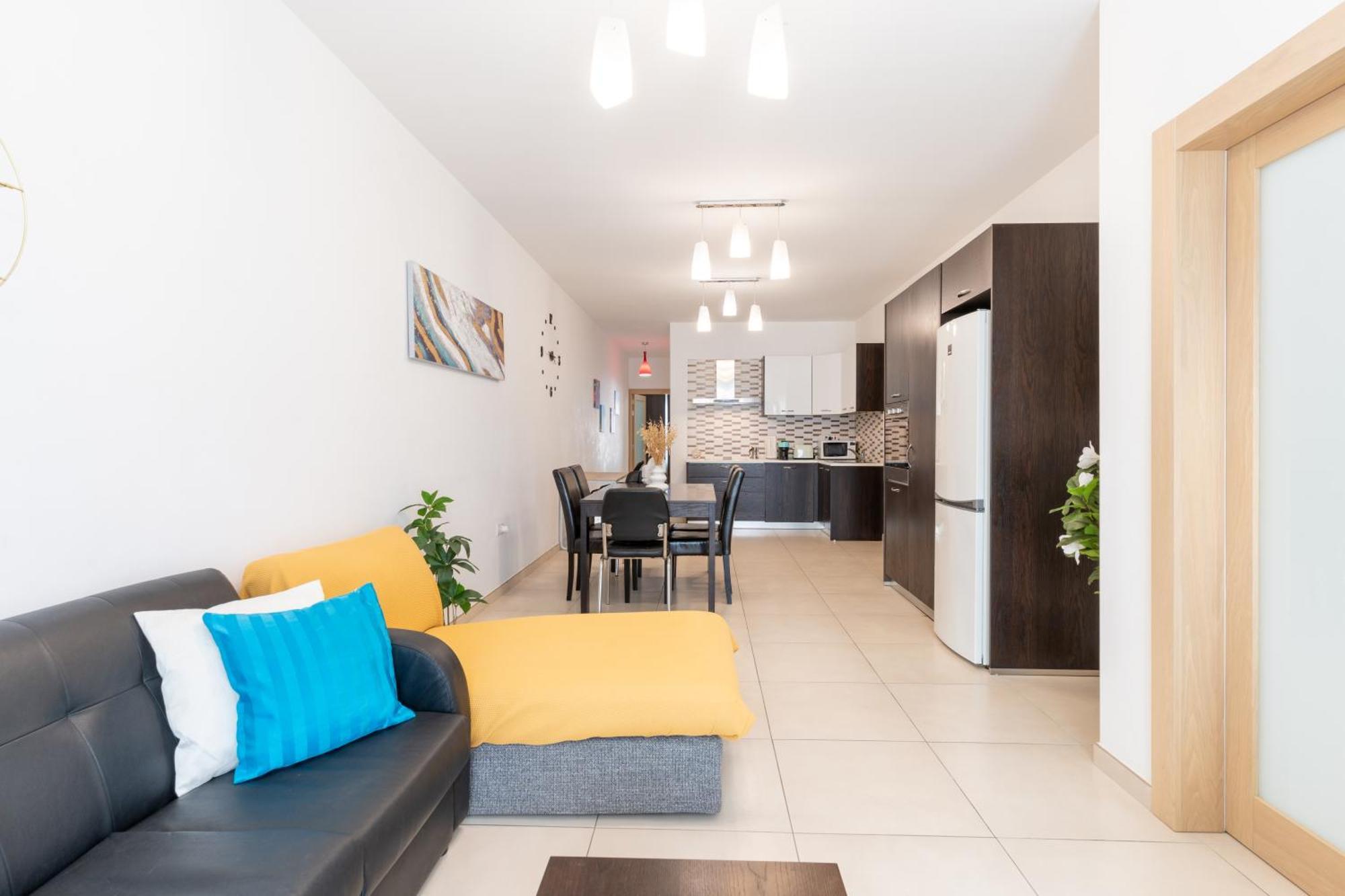 2 Bedroom In Central St Julians Prime Location In Paceville Apt 3 By Vaganza St. Julian's Exterior foto