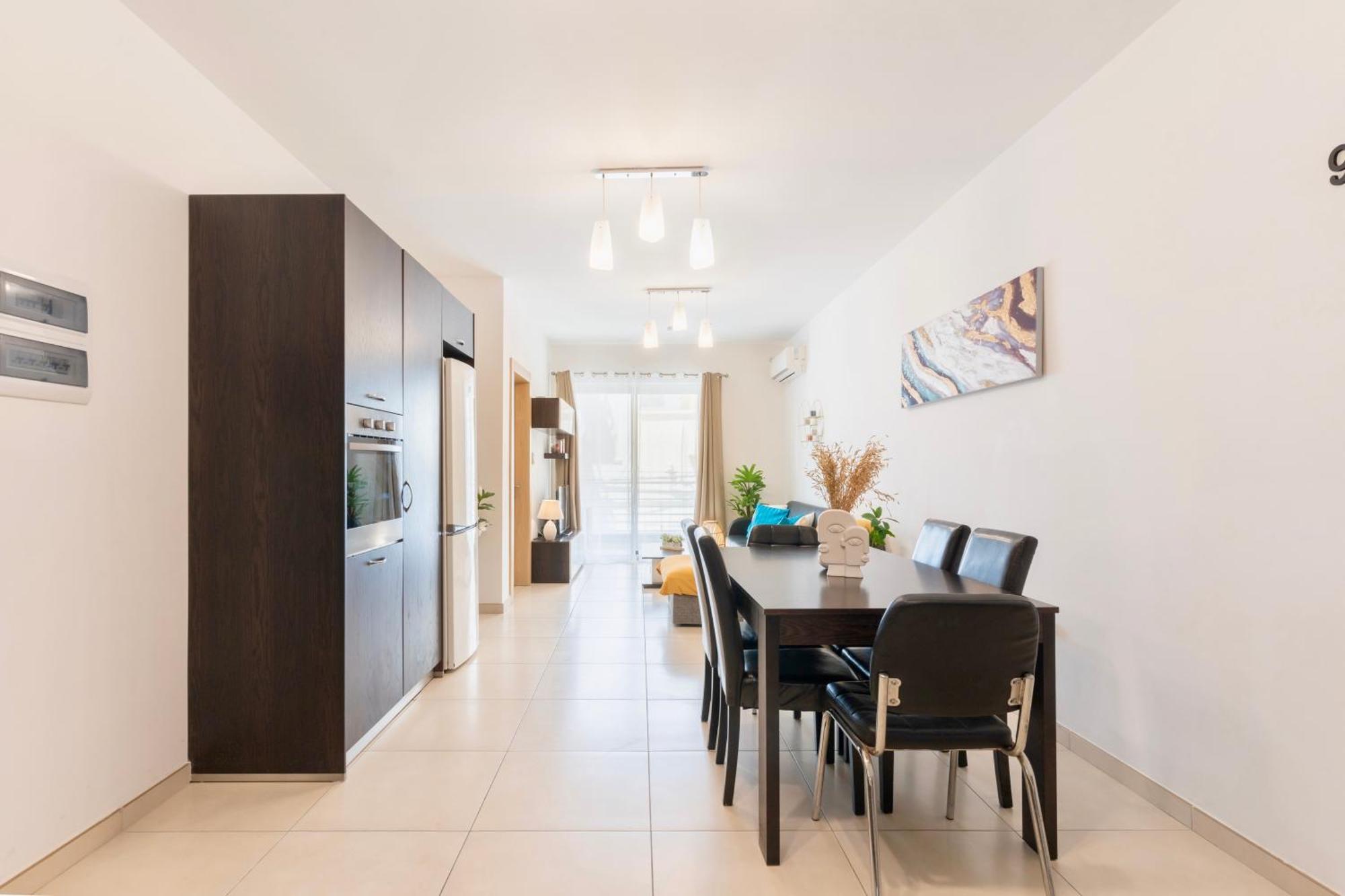 2 Bedroom In Central St Julians Prime Location In Paceville Apt 3 By Vaganza St. Julian's Exterior foto